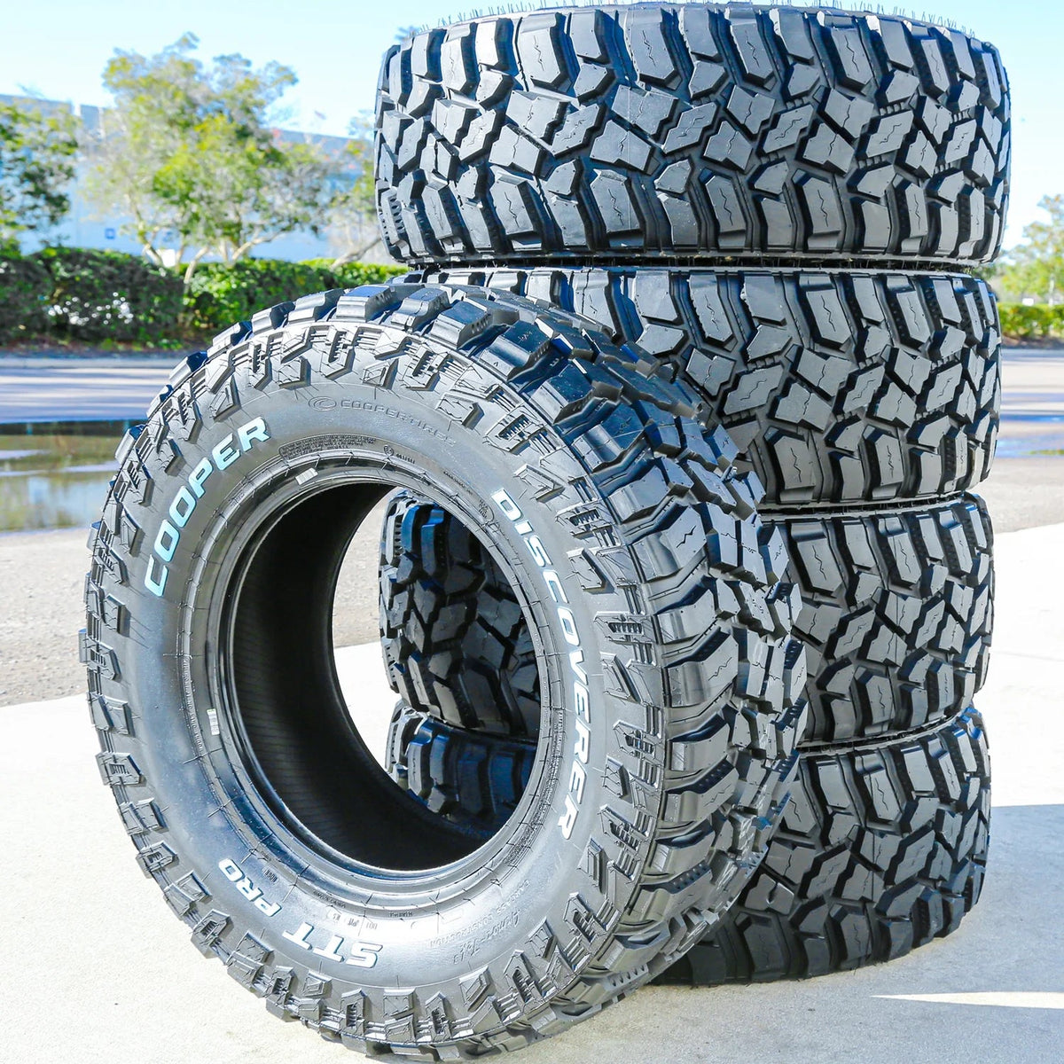 Cooper Discoverer STT Pro Mud Terrain Light Truck Tires 285/75R16 126/123Q E 10 Ply - Set Of 4